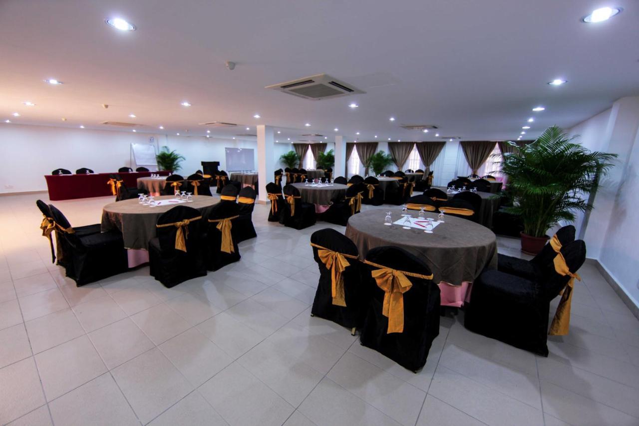 Lotus Desaru Beach Resort & Spa Bandar Penawar Exterior photo
