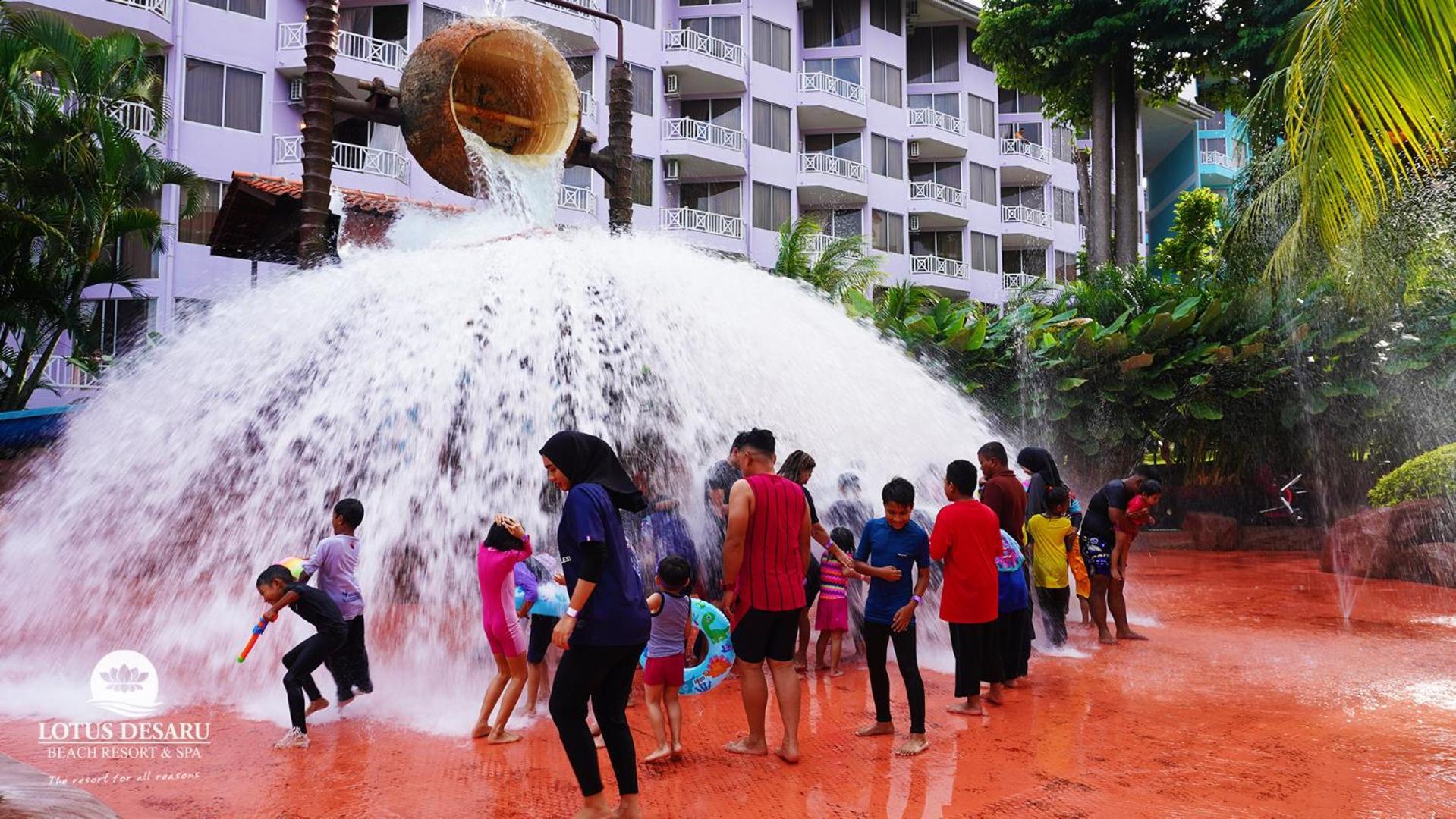 Lotus Desaru Beach Resort & Spa Bandar Penawar Exterior photo